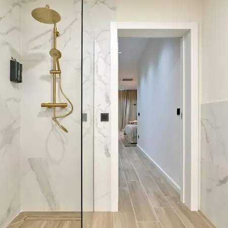 Romantic N6 Oceanografico Virkin Apartment *