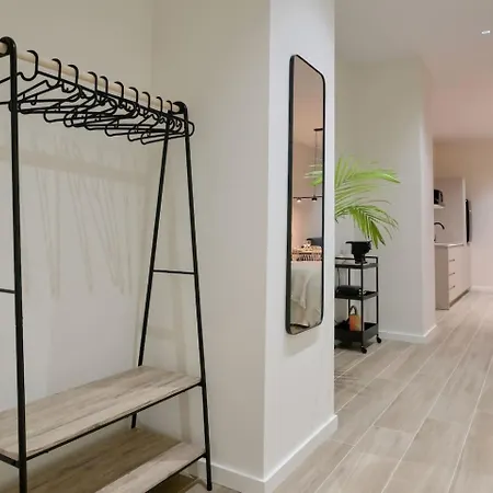 Apartment Romantic N6 Oceanografico Virkin